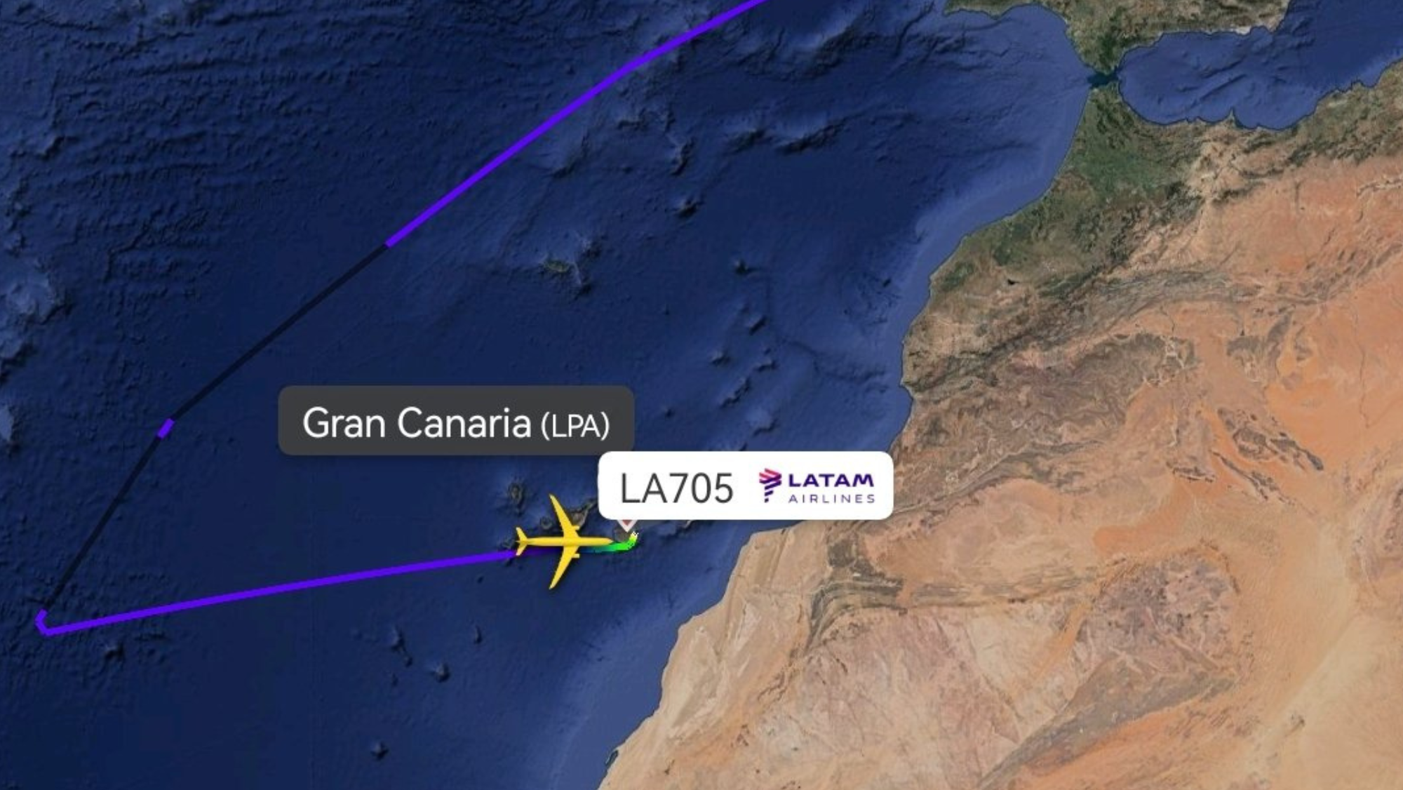 Desvío de un vuelo a Gran Canaria. / Controladores Aéreos