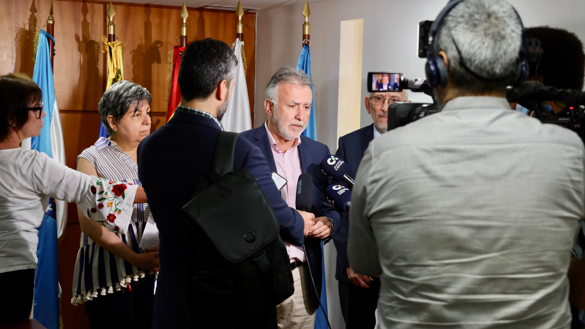 El presidente del Gobierno de Canarias, Ángel Víctor Torres, ante los medios de comunicación. /Presidencia El presidente del Gobierno de Canarias, Ángel Víctor Torres, ante los medios de comunicación. /Presidencia