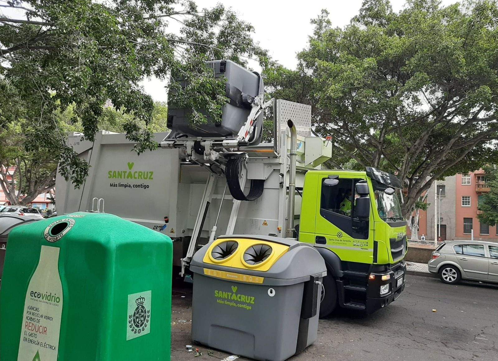 Recogida de residuos en Santa Cruz de Tenerife. / Ayuntamiento de Santa Cruz de Tenerife