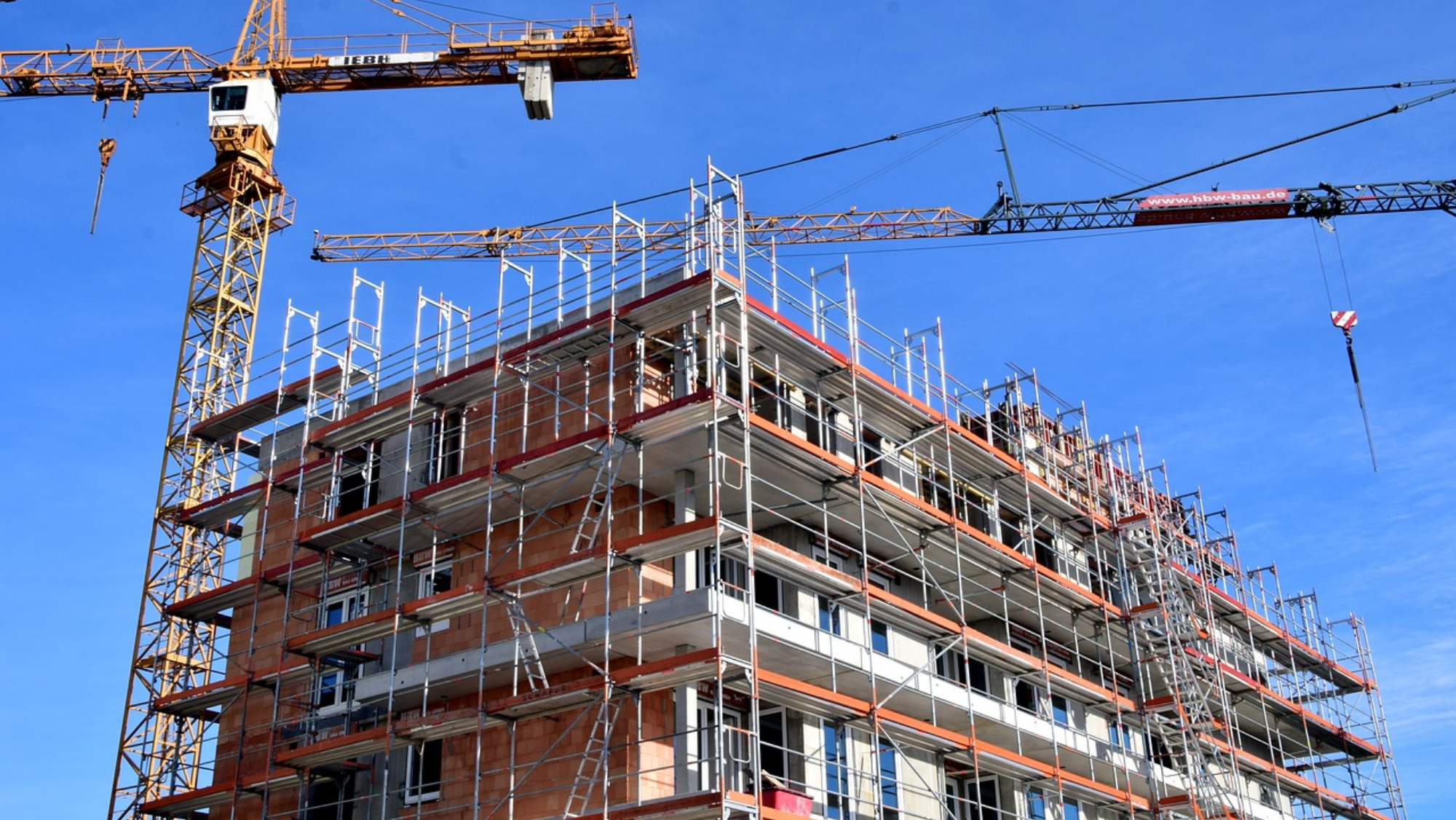 Imagen de viviendas en obras. /Pixabay