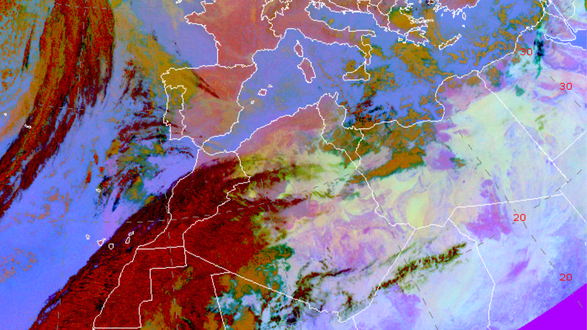 Nubes altas y calima en la mitad oriental de Canarias donde se aprecia polvo mineral sahariano./ AEMET 