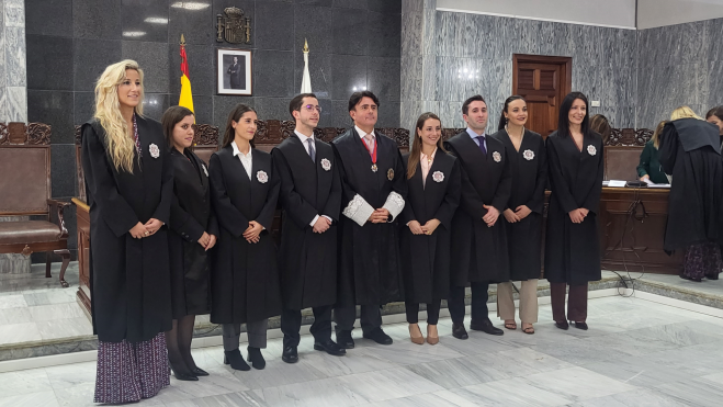 Los nuevos jueces y juezas posan con Juan Luis Lorenzo Bragado, presidente del Tribunal Superior de Justicia de Canarias. Atlántico Hoy