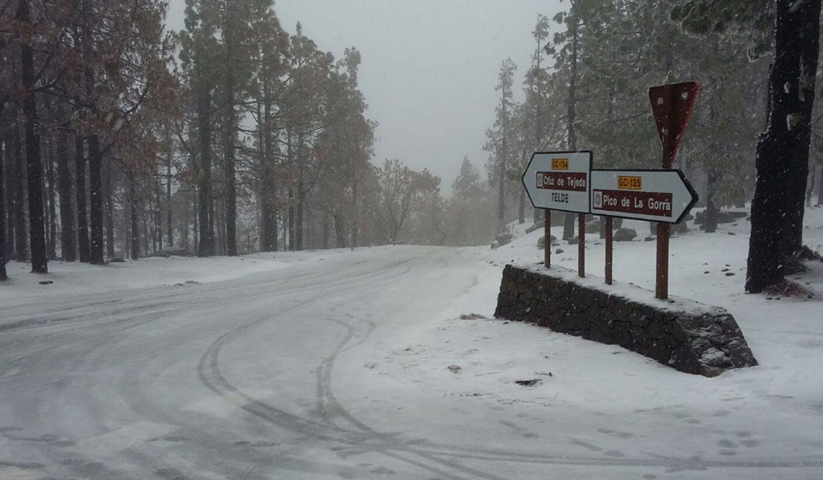 Nevada en la Cumbre de Gran Canaria. / Efe