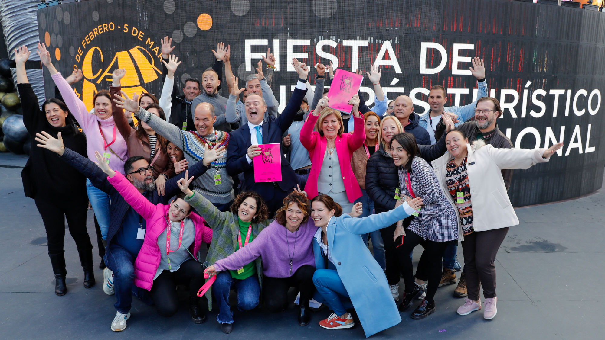 Con los años ha evolucionado hasta convertirse en una fiesta de carácter divertido, abierto y tolerante. /EFE