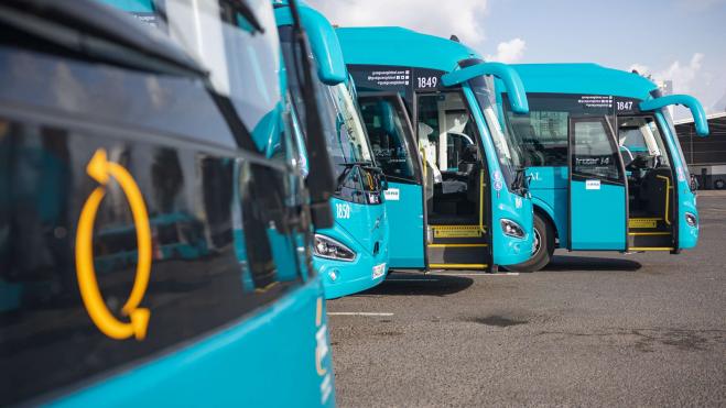 Imagen de guaguas Global./ Global 