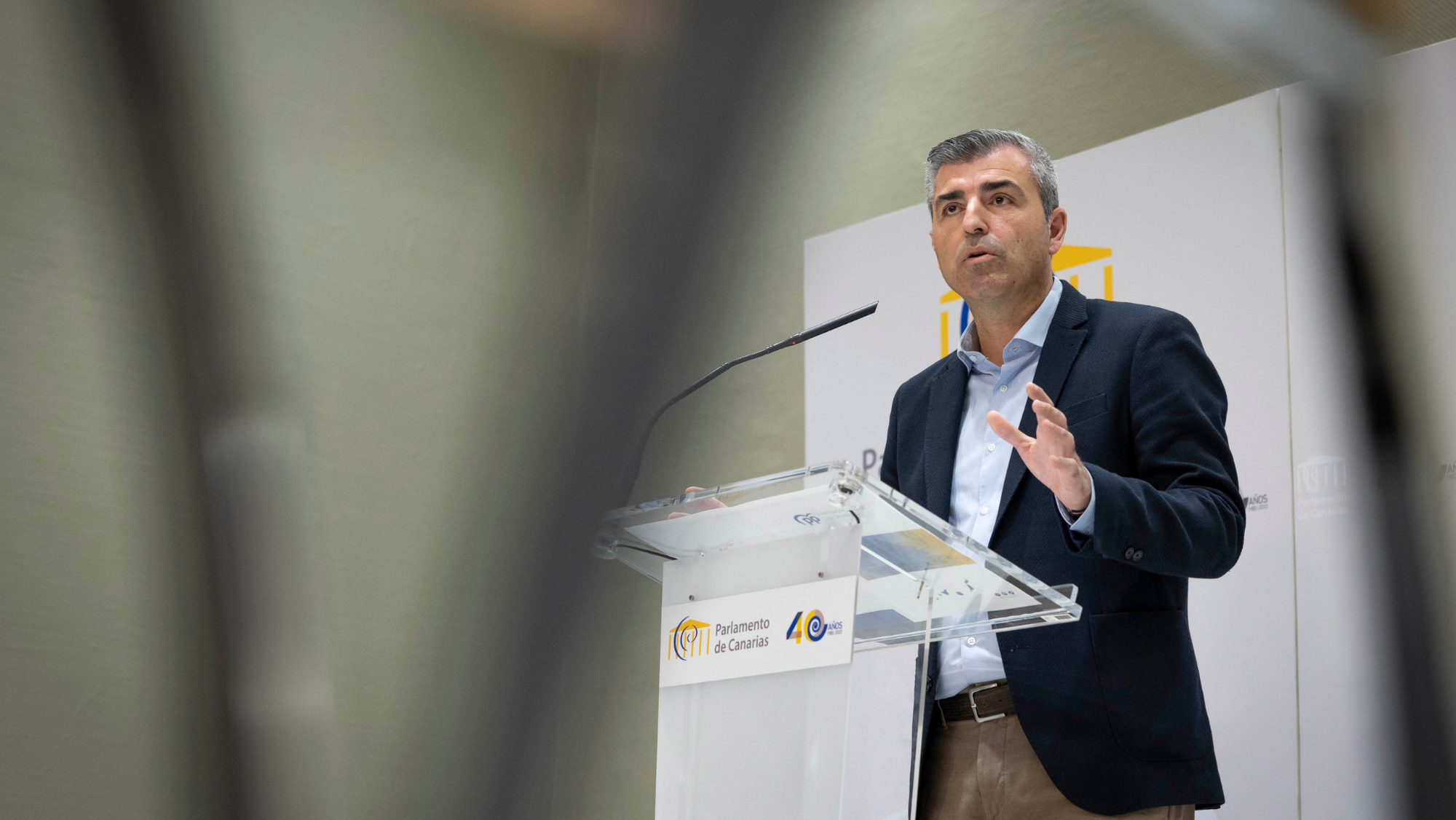 Manuel Domínguez, presidente regional del PP, durante una rueda de prensa. /EFE