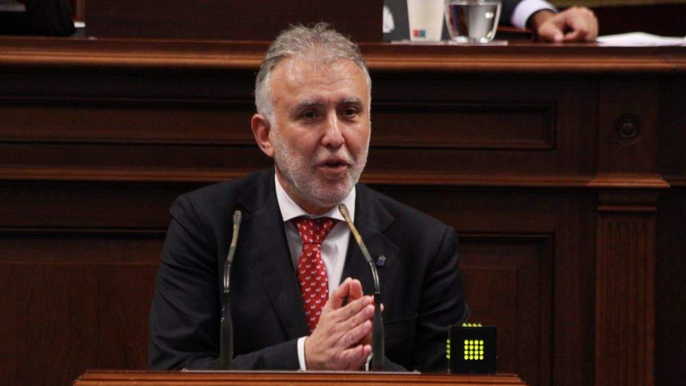 El presidente de Canarias, Ángel Víctor Torres, durante su discurso en el Debate sobre el Estado de la Nacionalidad 2023./ Álvaro Oliver (AH)