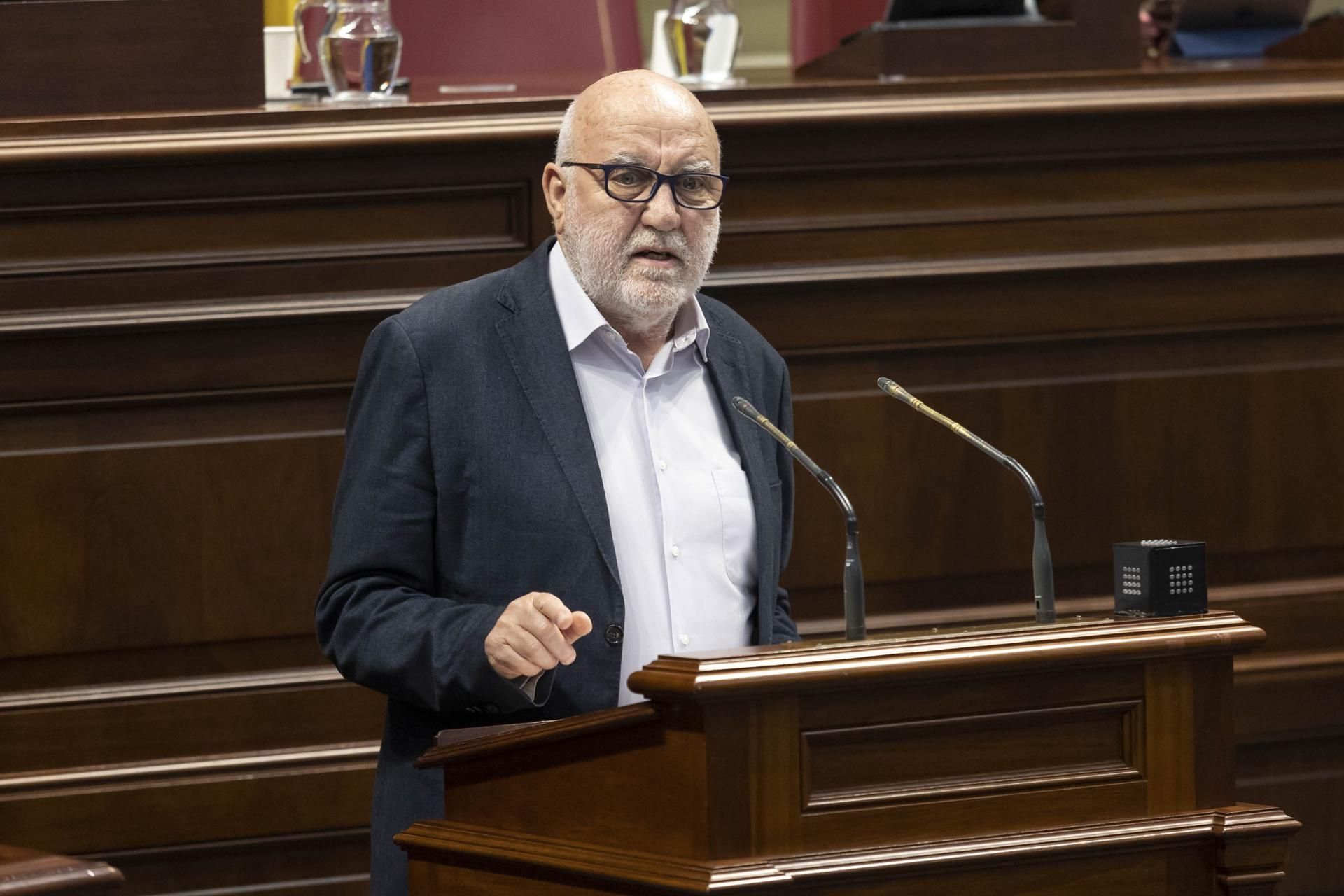 El portavoz parlamentario de Sí Podemos Canarias, Manuel Marrero./ EFE - Miguel Barreto