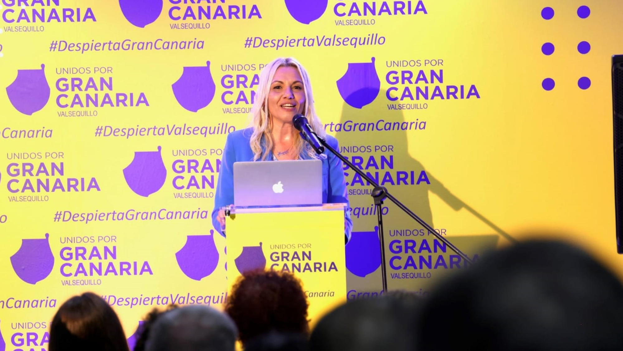 Mónica Navarro destacó que el proyecto de UNIDOS por GRAN CANARIA (UxGC) es un proyecto que tiene como único objetivo la defensa de Gran Canaria. Unidos por Gran Canaria