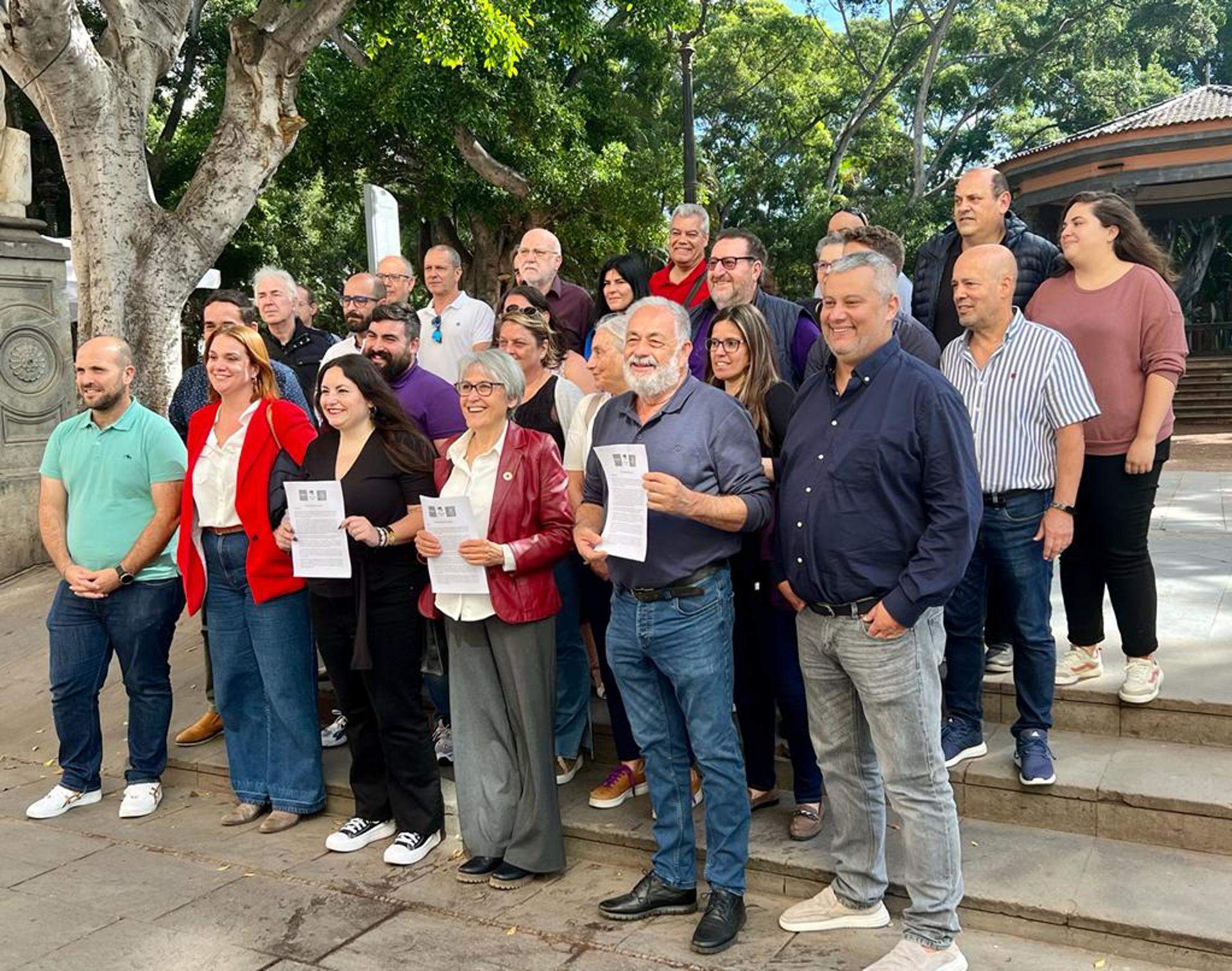 Podemos Canarias, Sí se Puede Canarias e Izquierda Unida Canaria han presentado este sábado la confluencia Unidas Sí Podemos, con la que concurrirán por primera vez de forma conjunta a las elecciones autonómicas, insulares y locales./ Podemos Canarias