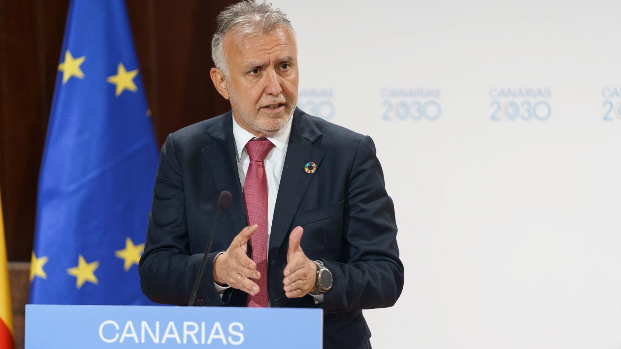 El presidente de Canarias, Ángel Víctor Torres, asegura que no protegen la corrupción. EFE Ramón de la Rocha