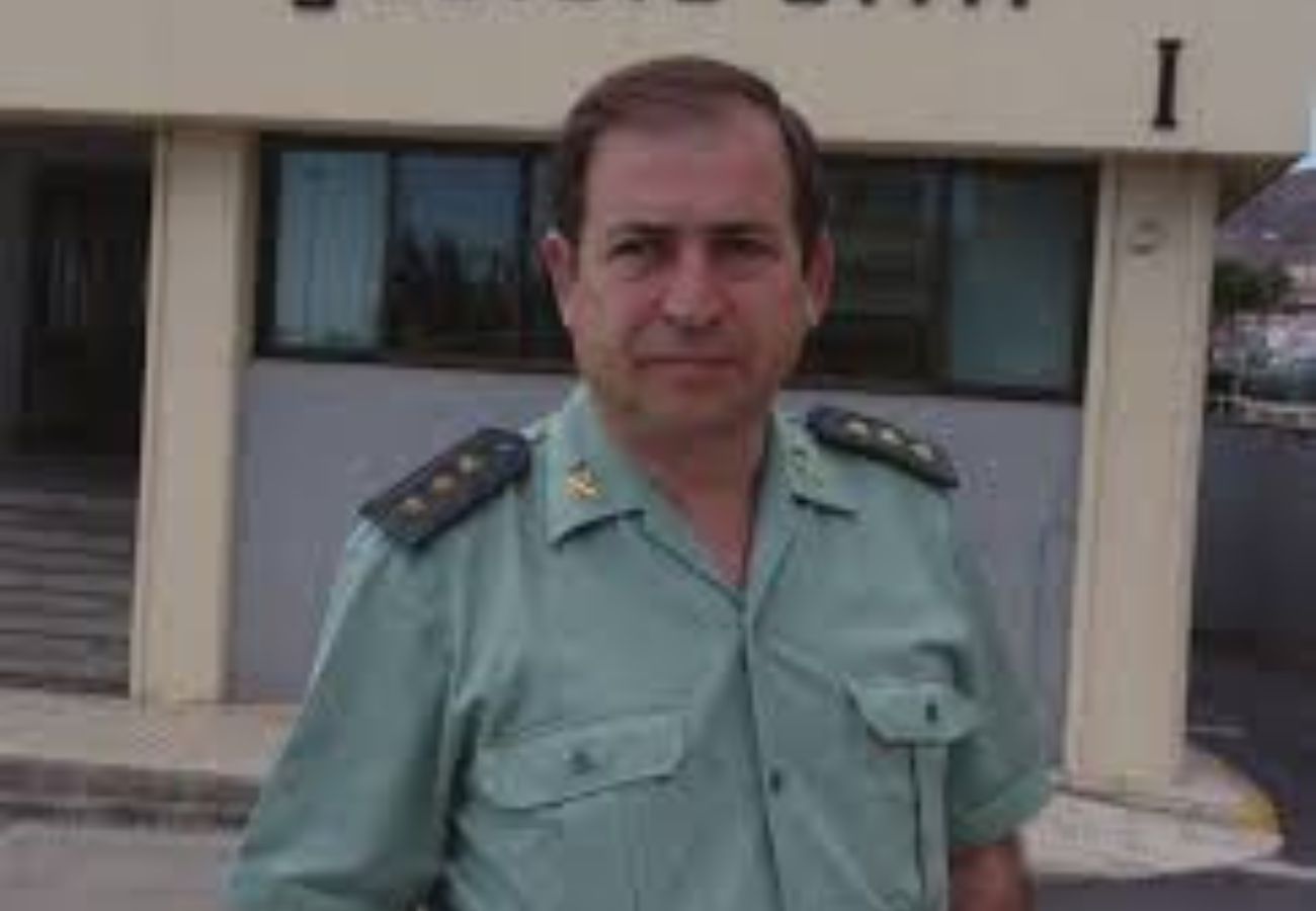 El general Espinosa Navas, el único de los 12 investigados por el 'caso Mediador' que permanece en prisión 