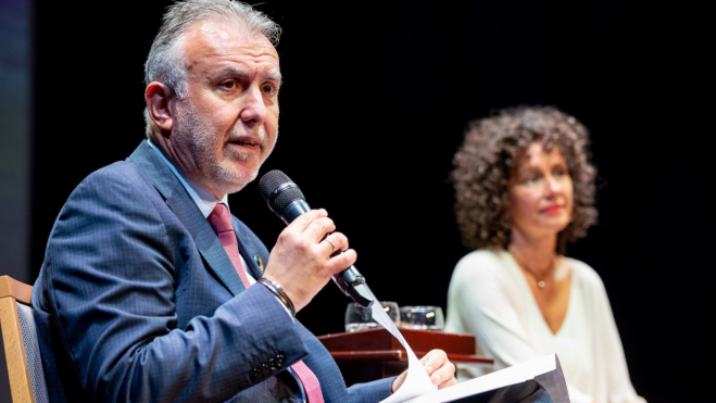 El presidente de Canarias, Ángel Víctor Torres y Natacha Mora, la responsable de Canary Island Film. Gobierno de Canarias (1)