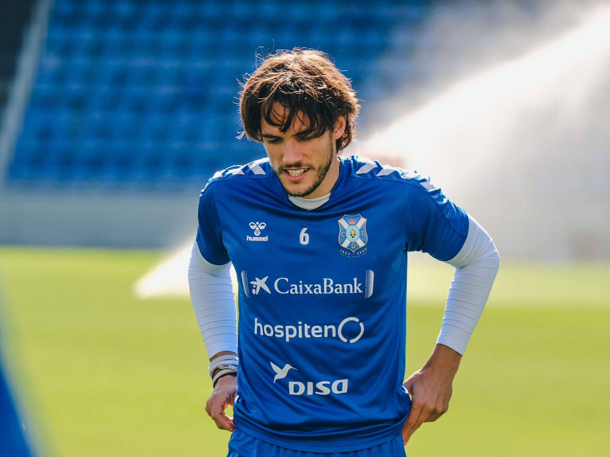 Alex Corredera considera que el equipo debe "tener maldad" cuando llega al área rival para superar la falta de gol./ CD Tenerife.