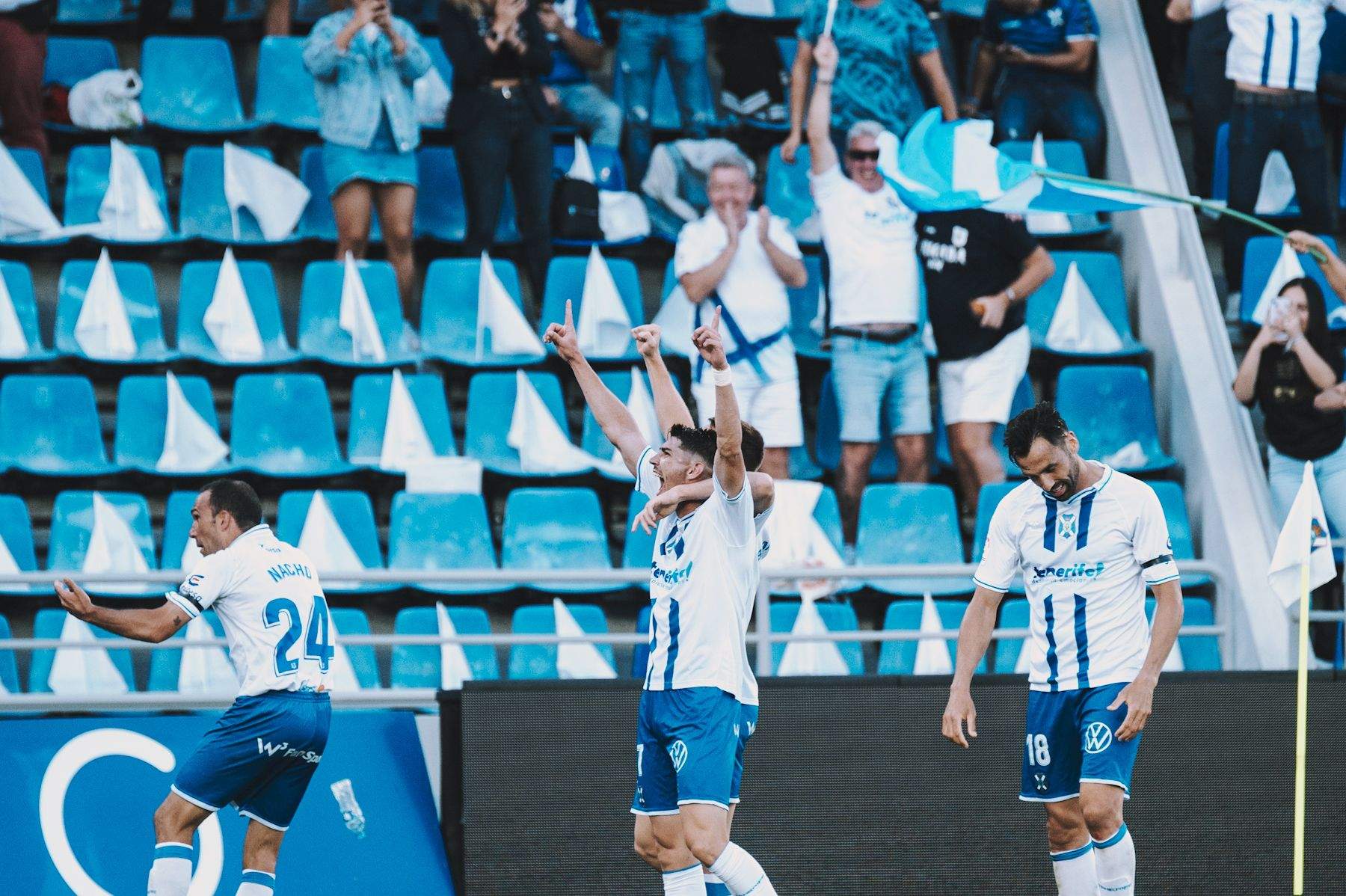 Waldo recalcó la fidelidad de la afición con el equipo pese a la situación clasificatoria en comparación con el año pasado./ CD Tenerife.