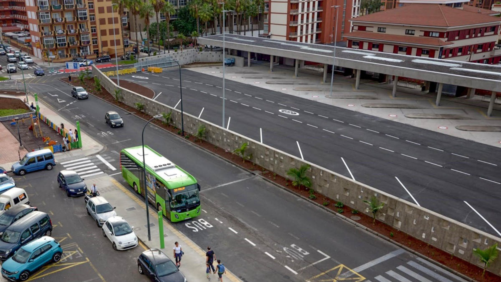 Nueva estación de guaguas de Puerto de La Cruz en 2019, antes de ser reabierta al uso por una reforma./ Moises Pérez