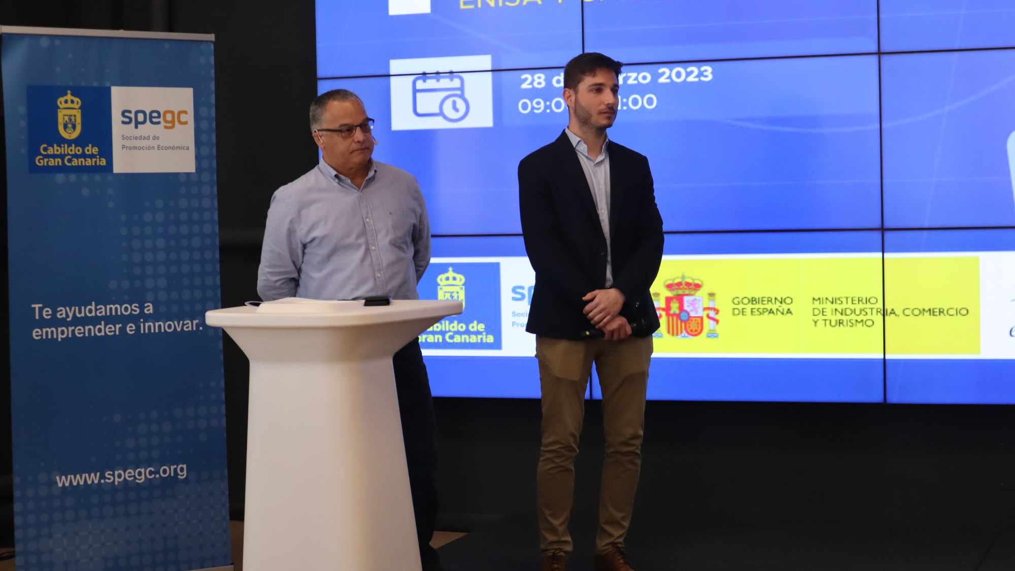 Cosme García e Ignacio Liñán en Infecar. / Sociedad de Promoción Económica de Gran Canaria