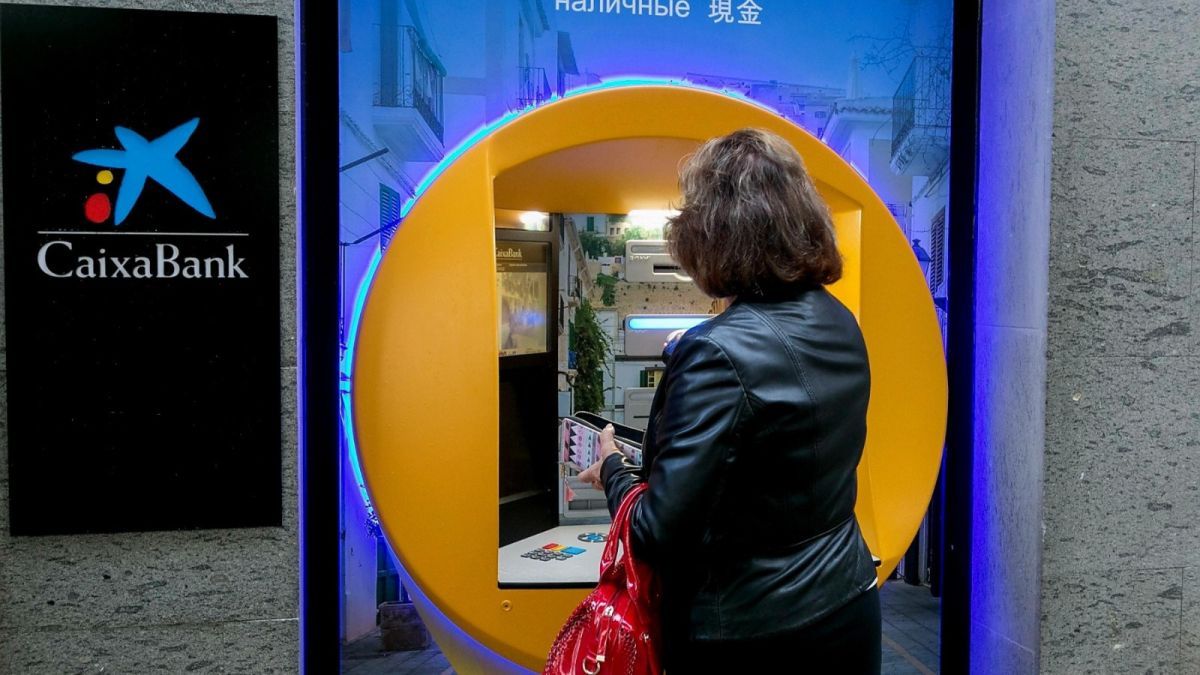 Imagen de un cajero de CaixaBank. /SERVIMEDIA