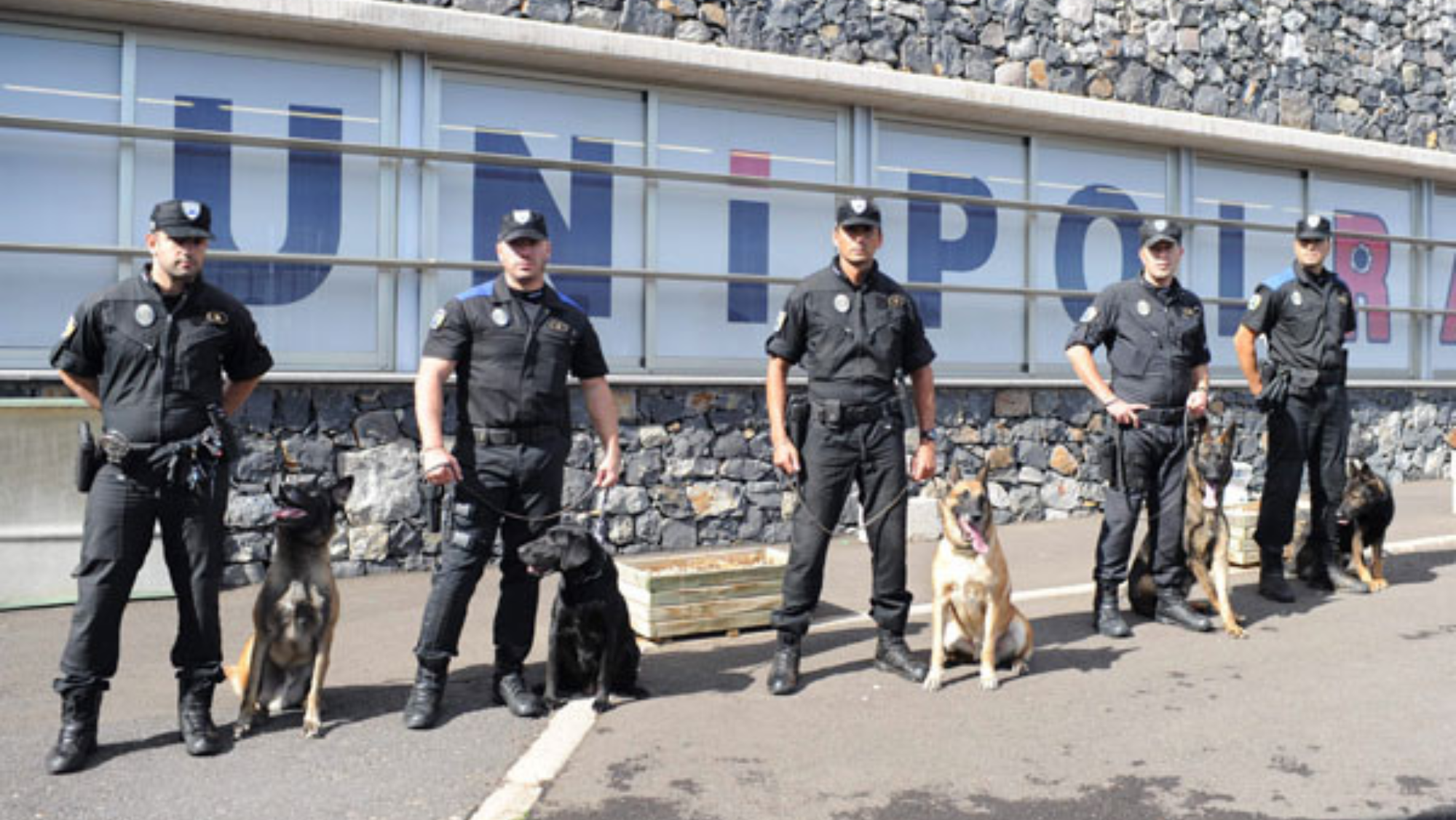 Imagen antigua de la Unipol de Santa Cruz de Tenerife./ POLICÍA LOCAL