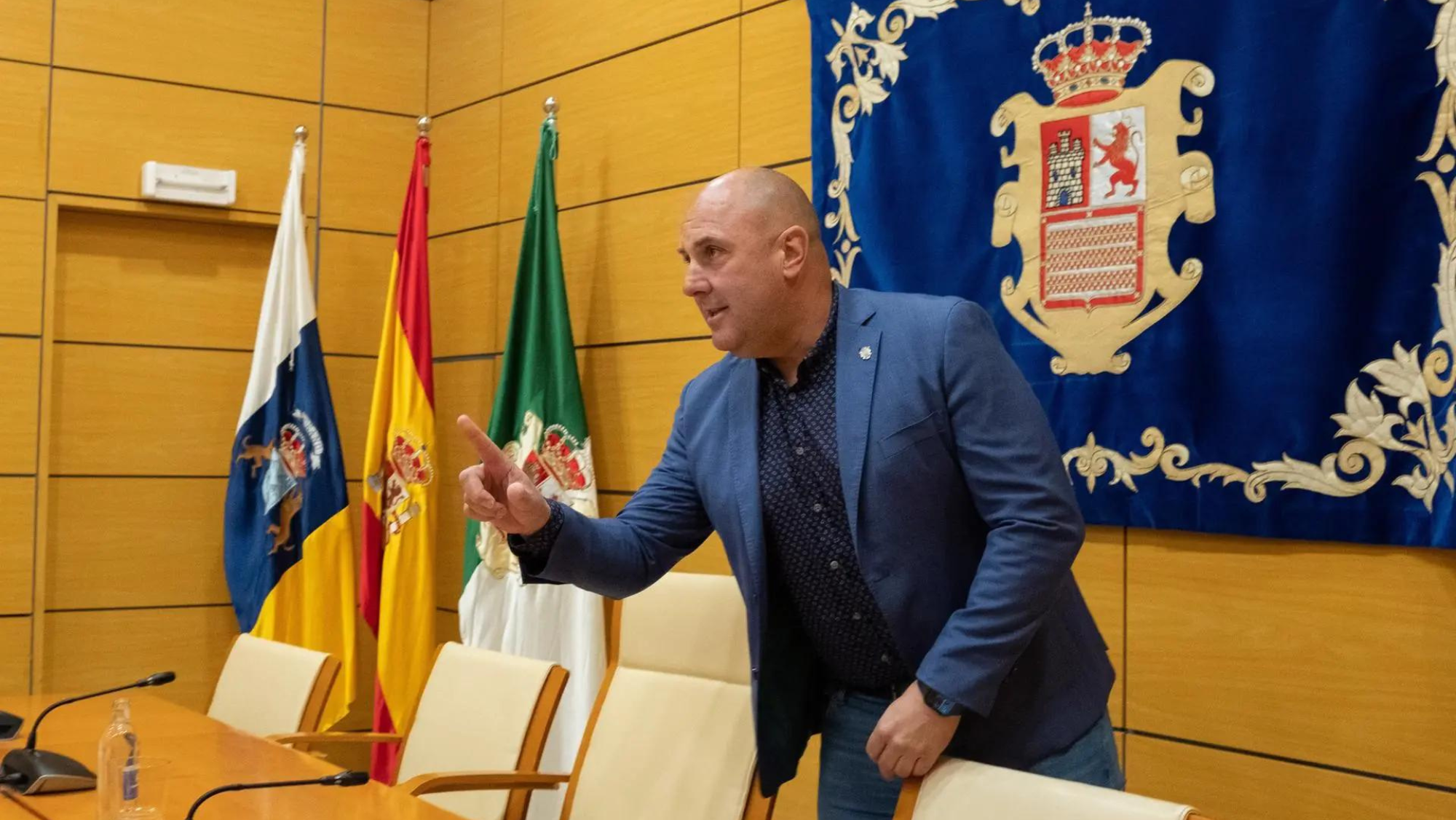 Sergio Lloret en el Cabildo de Fuerteventura. /EFE