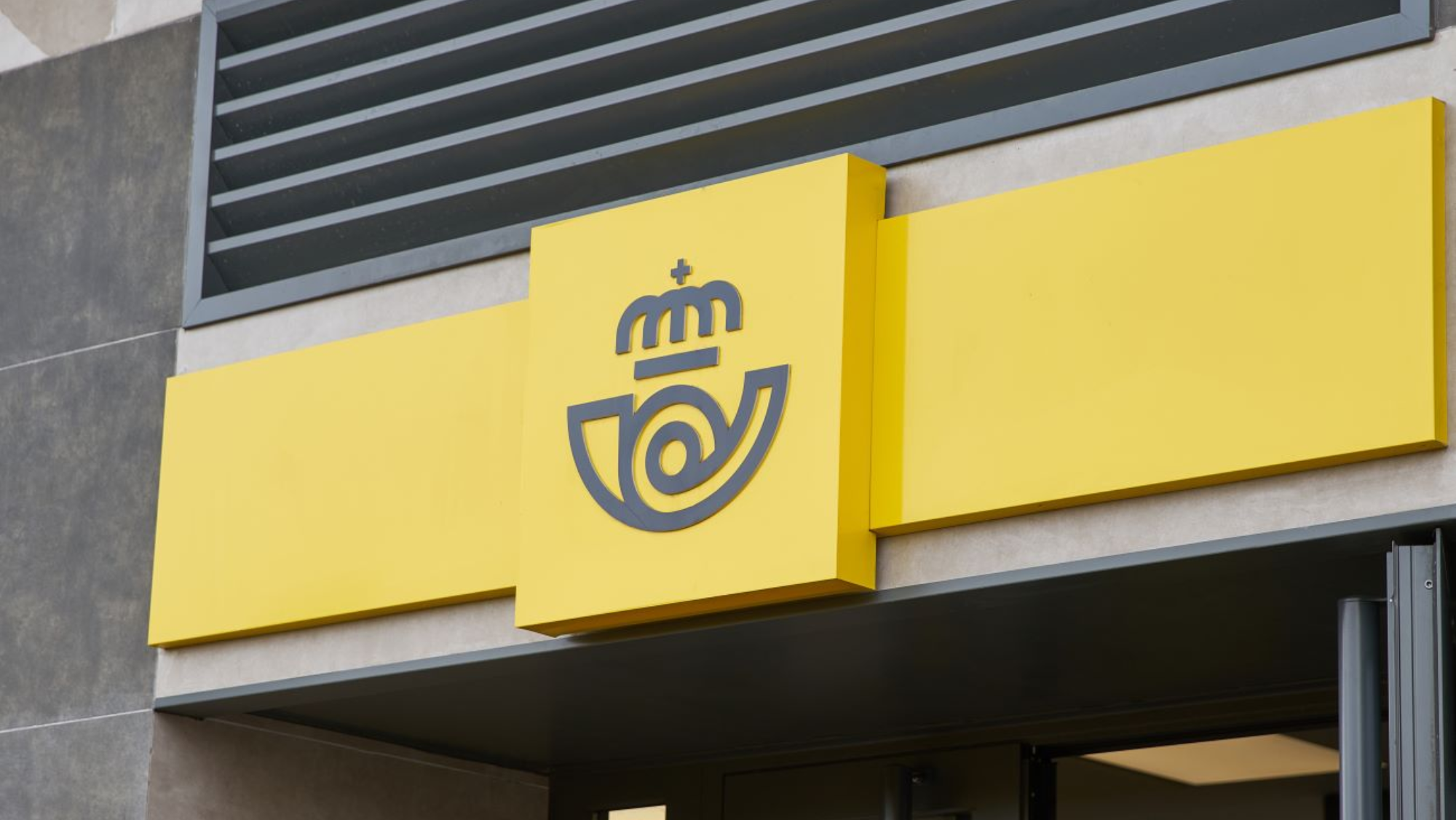 Comienza el voto por correo / CORREOS