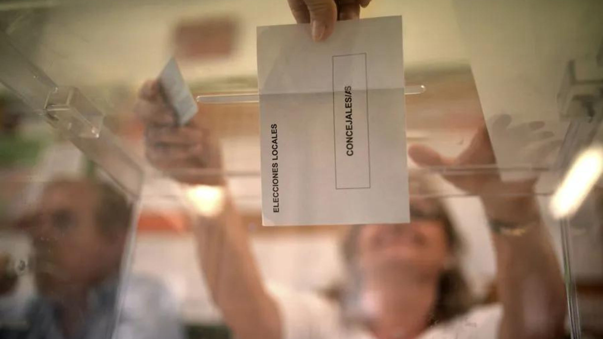 Papeleta para las elecciones locales. (elecciones canarios) / EFE - RAFA ALCAIDE