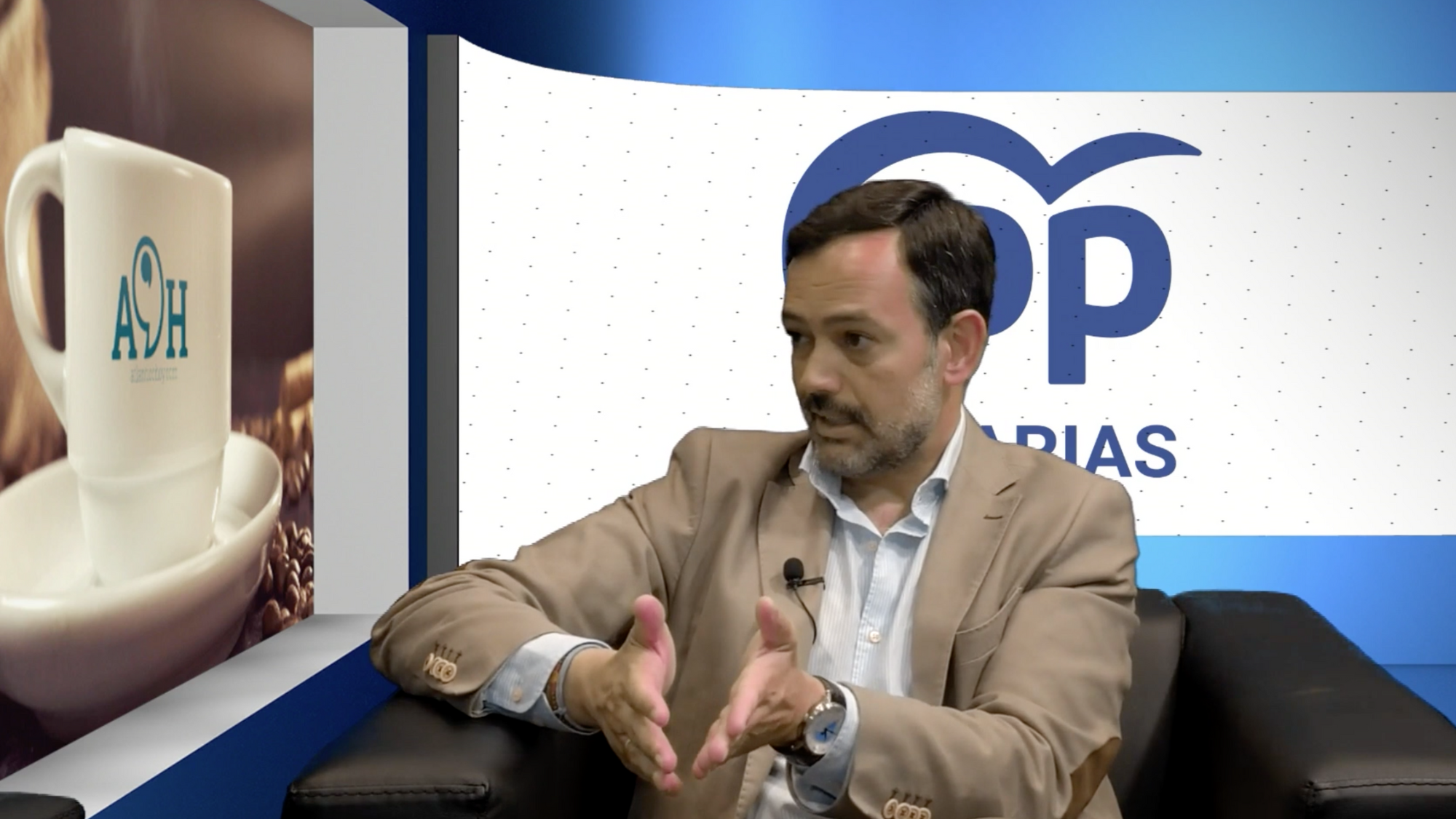 El candidato del Partido Popular a la presidencia del Cabildo de Tenerife, Lope Afonso, en los Desayunos Atlánticos./