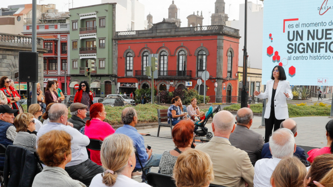 Carolina Darias durante la presentación del proyecto / EFE - ELVIRA URQUIJO 