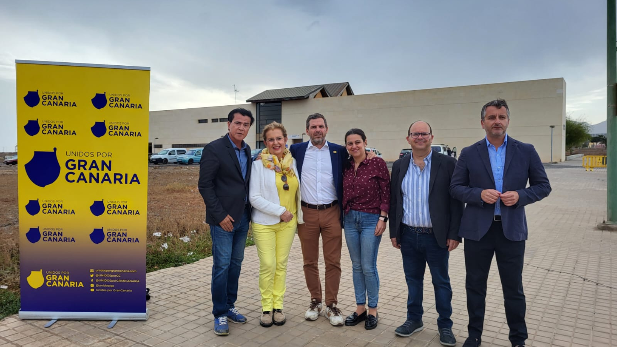 Lucas Bravo de Laguna junto a los candidatos a las alcaldías de los municipios del sur de Gran Canaria / UNIDOS POR GRAN CANARIA