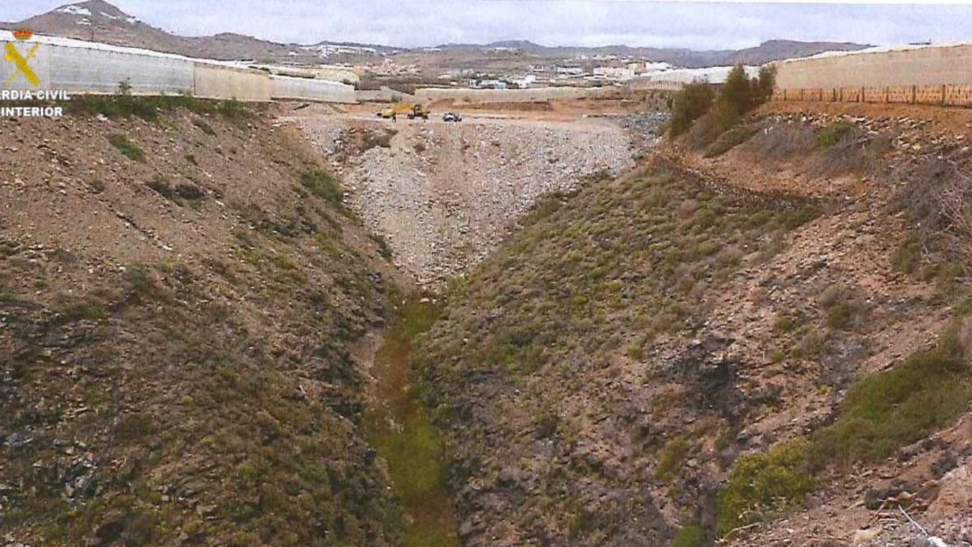 Imagen de los vertidos en el barranco Paso del Palo / GUARDIA CIVIL