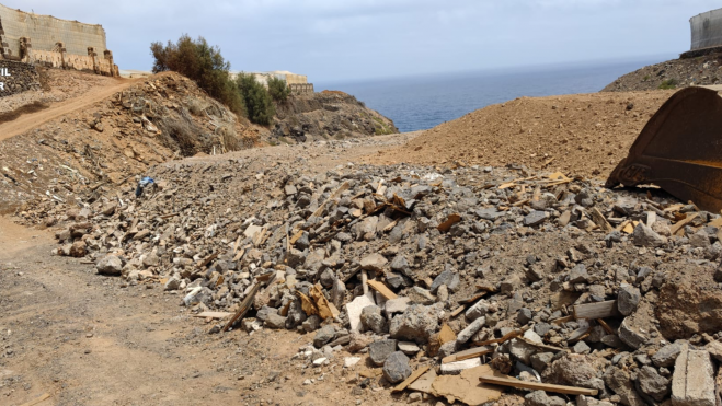 Imagen de la explanada generada por los vertidos en el barranco Paso del Palo / GUARDIA CIVIL Imagen de la explanada generada por los vertidos en el barranco Paso del Palo / GUARDIA CIVIL