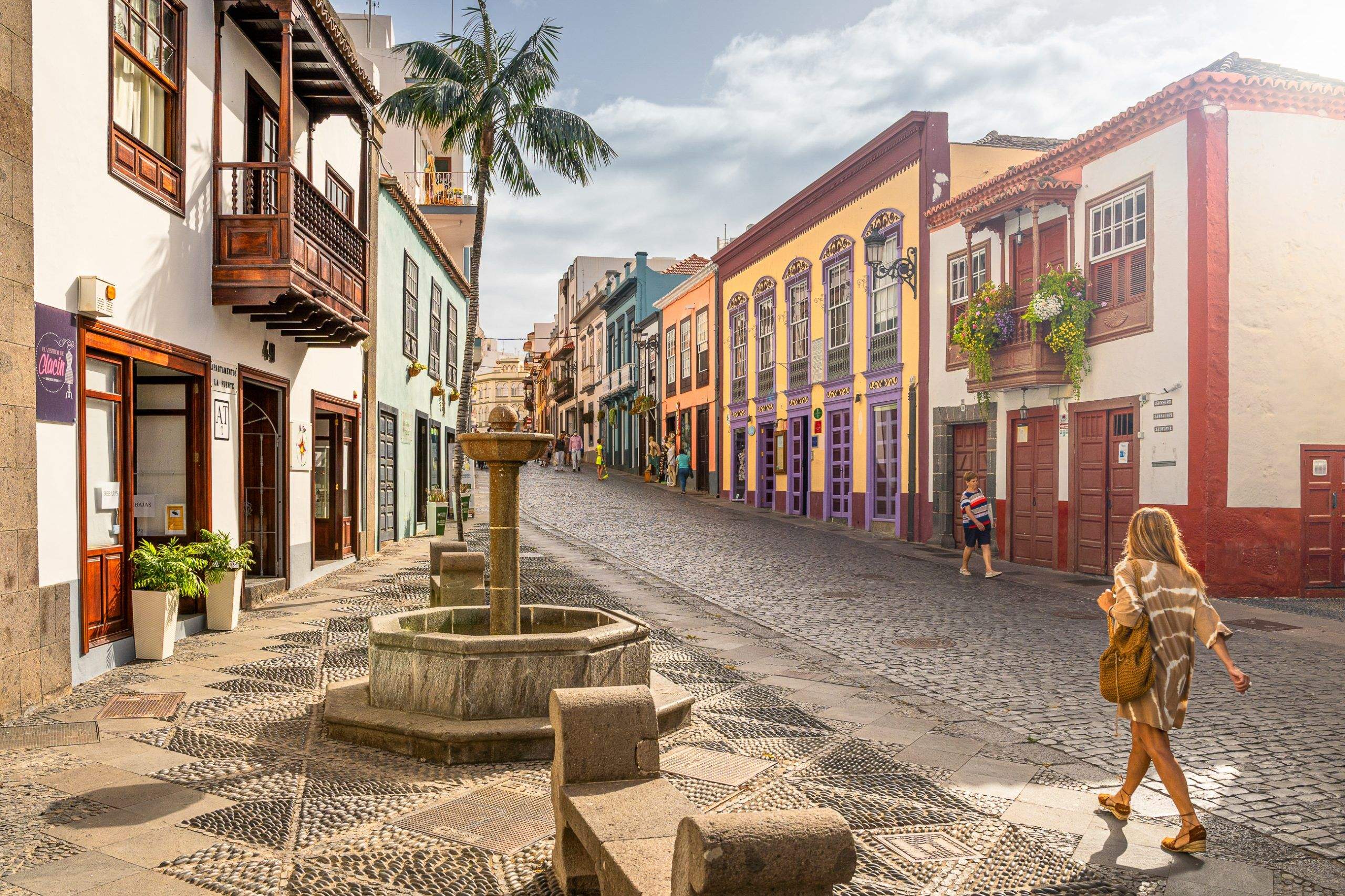 Calle Real en Santa Cruz de La Palma. / Visit La Palma 