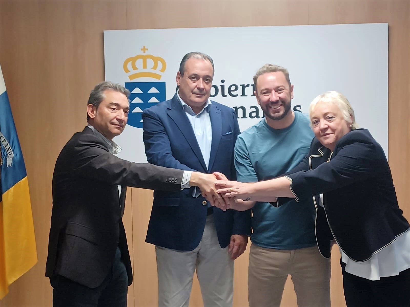 Firmantes del acuerdo. / GOBIERNO DE CANARIAS 