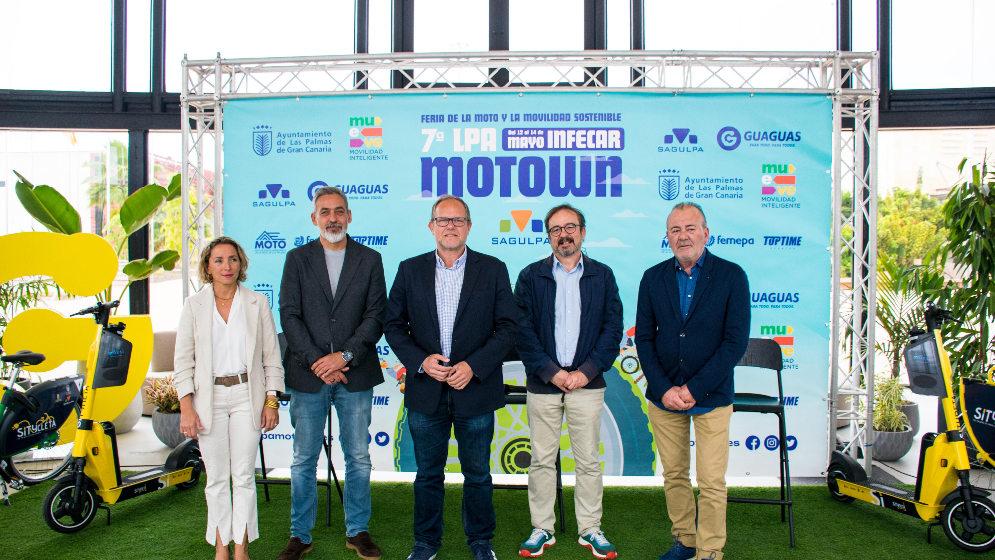 Foto de familia de la presentación de la Feria 'Motown' / AYUNTAMIENTO LAS PALMAS DE GRAN CANARIA