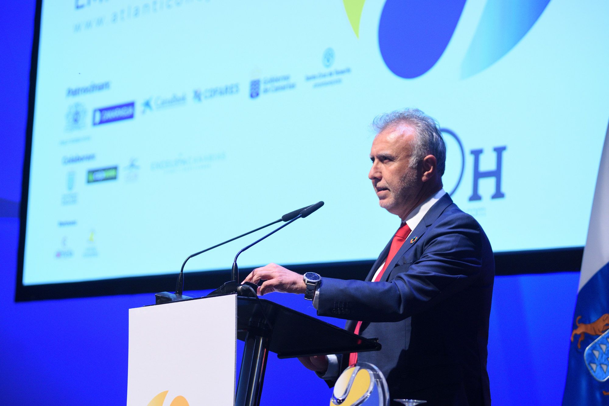 El presidente del Gobierno de Canarias, Ángel Víctor Torres, durante su discurso en los Premios Atlántico Hoy a las Mejores Iniciativas Empresariales