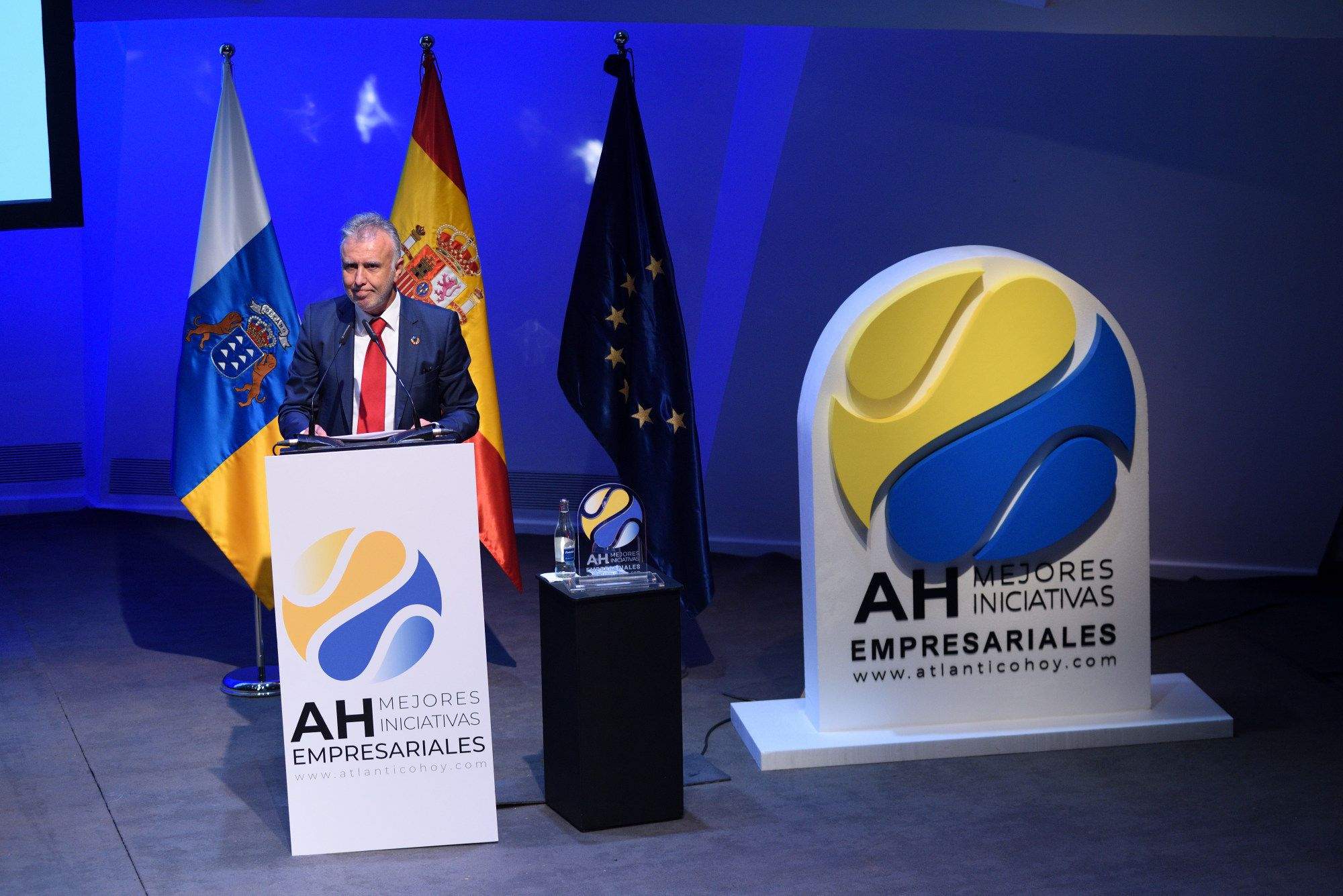 El presidente del Gobierno de Canarias, Ángel Víctor Torres, durante su discurso en los Premios Atlántico Hoy a las Mejores Iniciativas Empresariales