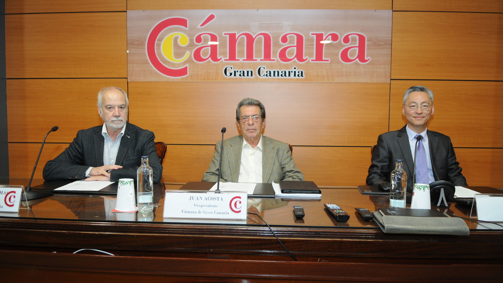 El acto de la firma se celebró en el marco de un encuentro en el que se presentaron varios proyectos empresariales de nacionalidad china / CÁMARA DE COMERCIO DE GRAN CANARIA El acto de la firma se celebró en el marco de un encuentro en el que se presentaron varios proyectos empresariales de nacionalidad china / CÁMARA DE COMERCIO DE GRAN CANARIA