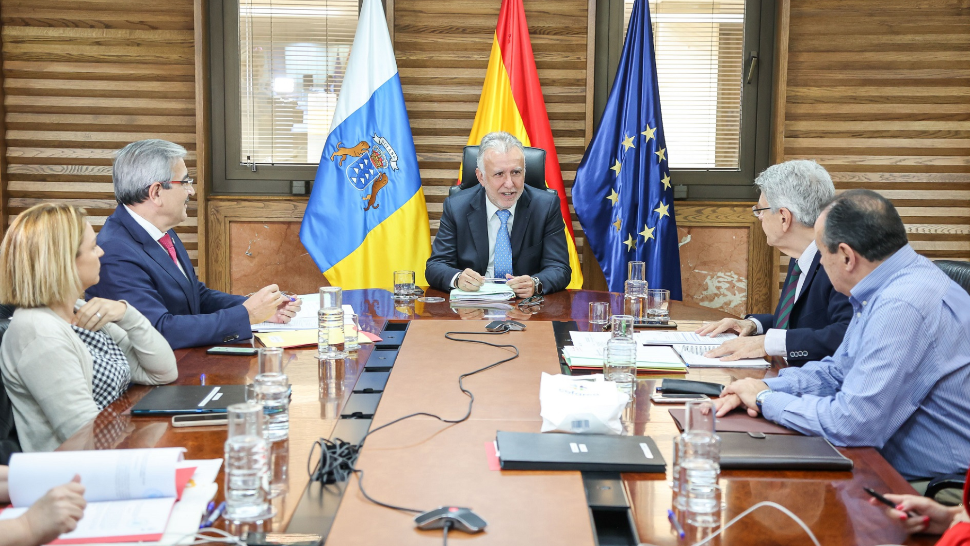 Reunión del Consejo de Gobierno que ha aprobado la prestación económica por acogimiento familiar de menores tutelados. / CEDIDA