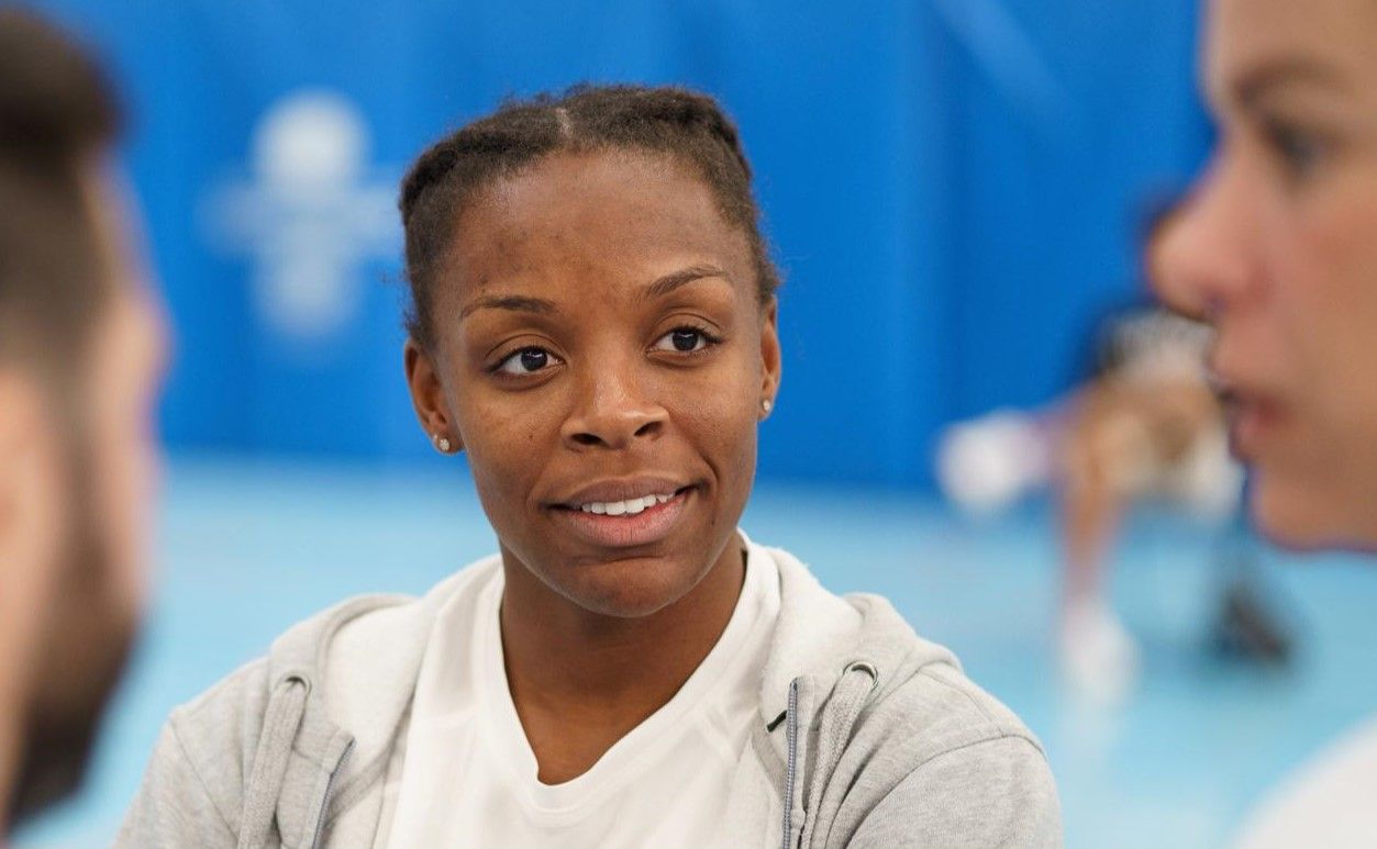 Belly Nsunguimina, una de las piezas clave del Haris, se prepara para su sexta final en dos temporadas./ EFE Ramón de la Rocha.