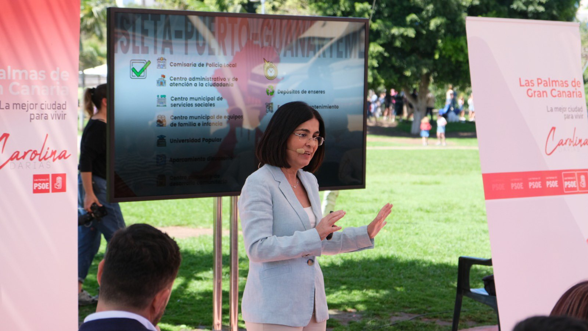 Carolina Darias (PSOE) presentando mejoras para los distritos de Las Palmas de Gran CanariaPSOE