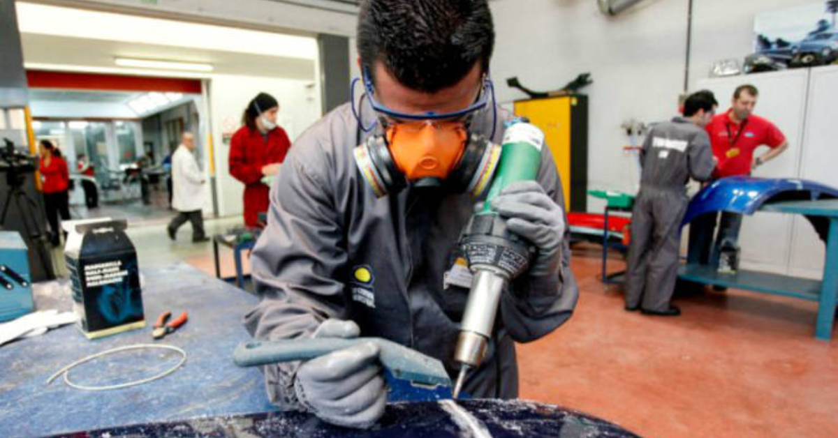 Desde este martes y hasta el 2 de octubre, las solicitudes ya se pueden tramitar por vía telemática / EFE