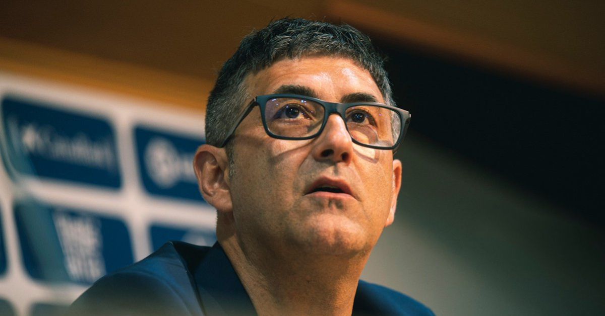 El director deportivo del CD Tenerife compareció en rueda de prensa tras el anuncio de Ramis de abandonar el club al final de temporada./ CD TENERIFE.