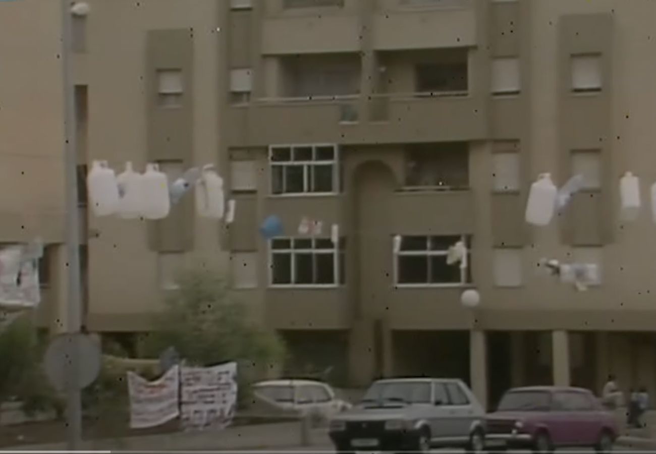 El Polígono de San Cristóbal, en cuya asociación de vecinos se produjo la agresión, tras una discusión por el robo de un patinete. / AH