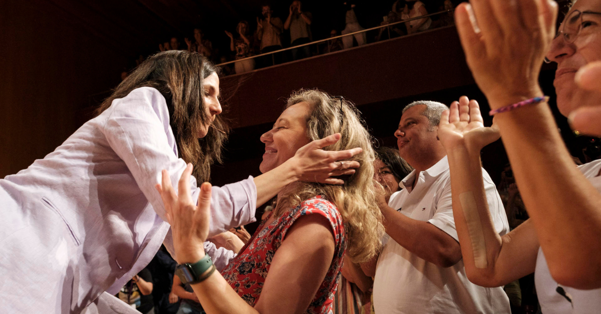 Unidas Sí Podemos promete “reformar el turismo” y vende sus logros ante unos simpatizantes entregado. / EFEÁngel Medina G.