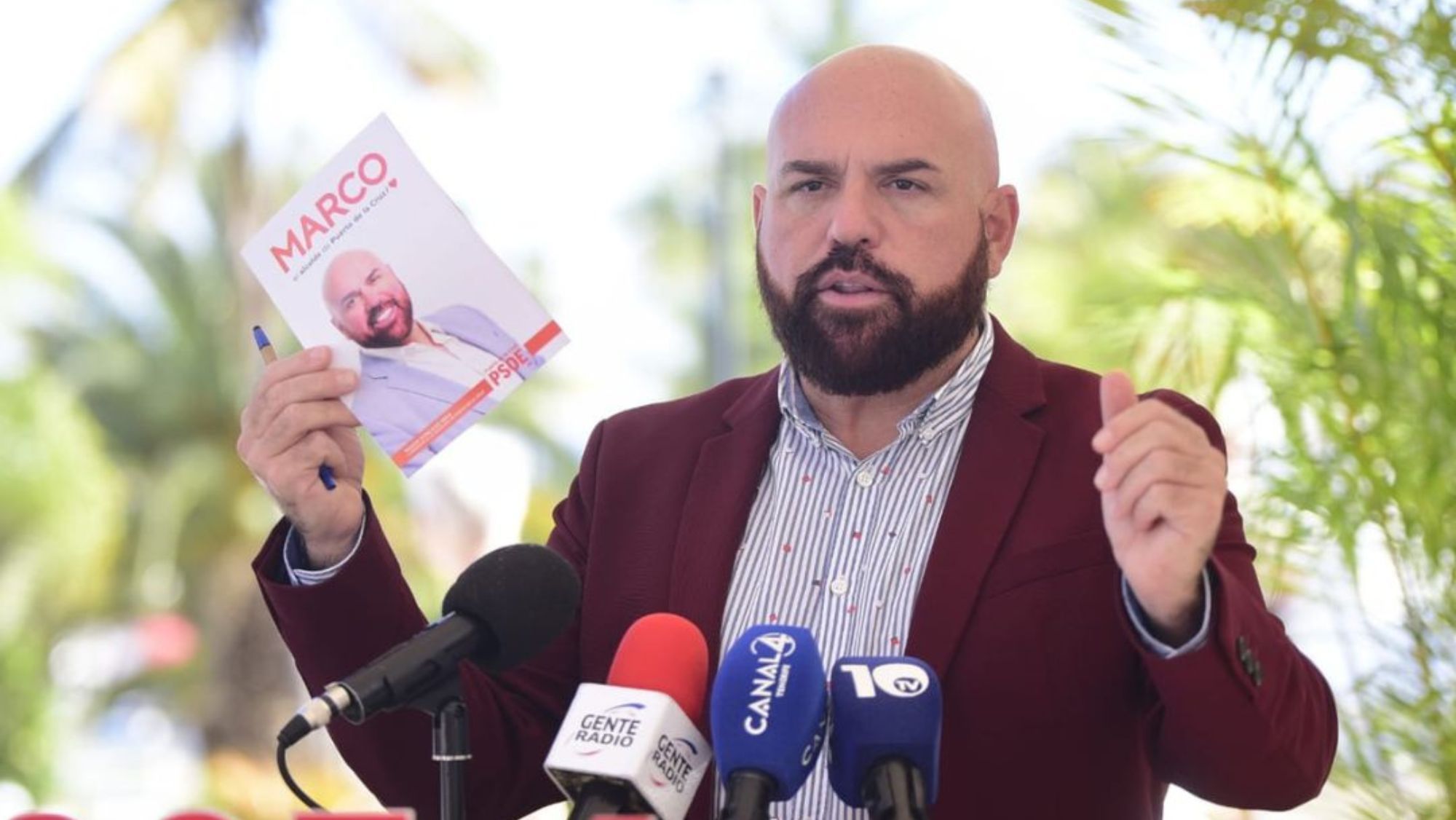 Marco González, líder de la oposición en el Puerto de la Cruz, en la última campaña electoral / ARCHIVO