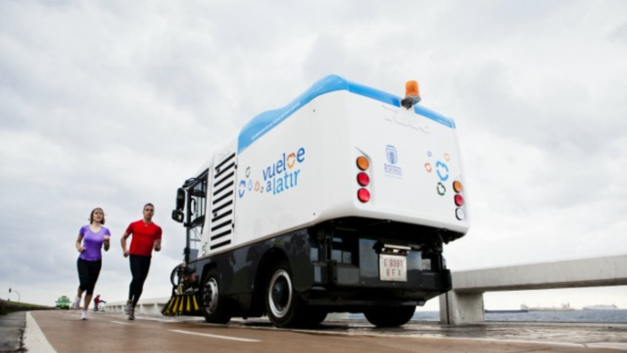 Vehículo de limpieza en Las Palmas de Gran Canaria / AYUNTAMIENTO DE LAS PALMAS DE GRAN CANARIA