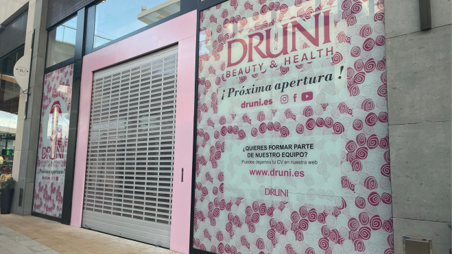 Próxima apertura de la perfumería Druni en el Centro Comercial Los Alisios / ATLÁNTICO HOY Próxima apertura de la perfumería Druni en el Centro Comercial Los Alisios / ATLÁNTICO HOY