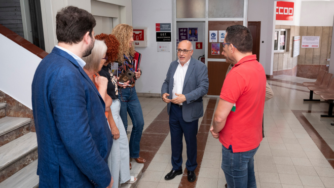 El presidente del Cabildo de Gran Canaria reunido con CCOO y UGT / NUEVA CANARIAS 
