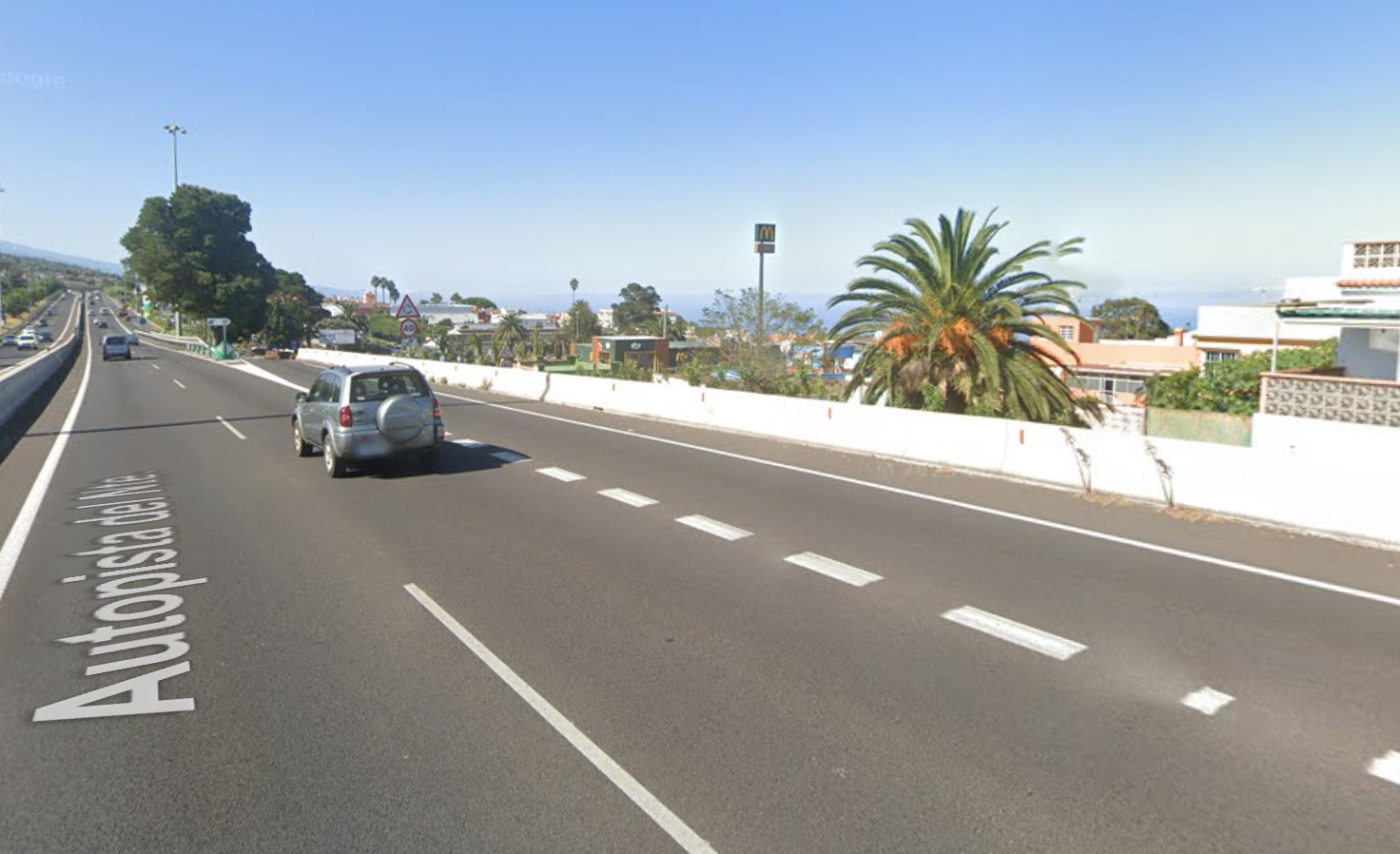 Autopista TF-5 a la altura de Tacoronte./ GOOGLE MAPS Autopista TF-5 a la altura de Tacoronte./ GOOGLE MAPS