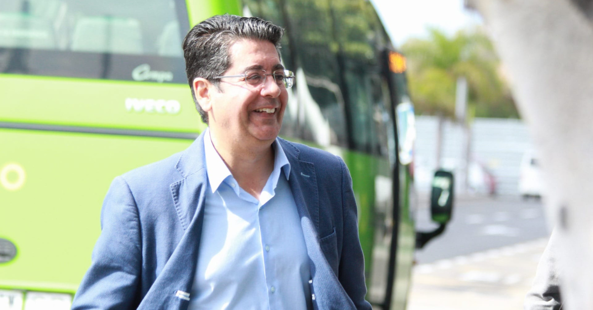 Pedro Martín, presidente del Cabildo de Tenerife y candidato a la reelección, presenta las medidas electorales de movilidad del PSOE para la isla./ ÁLVARO OLIVER - ATLÁNTICO HOY